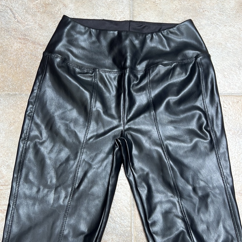 Leather pants - Picture 2 of 4